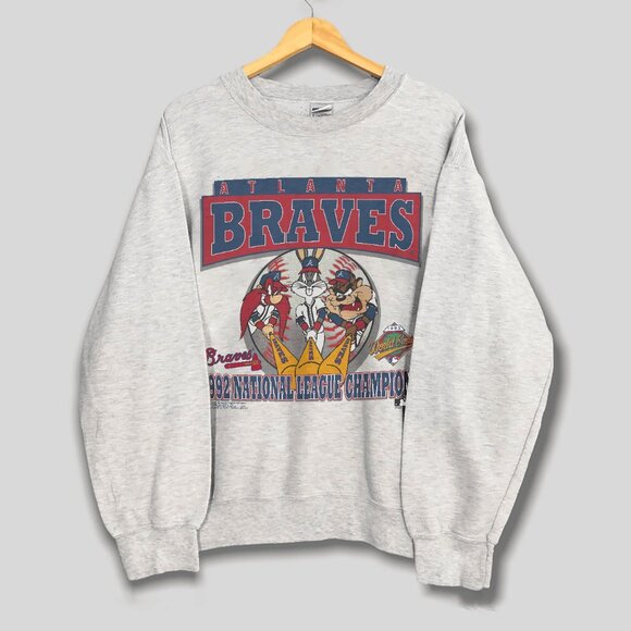 Vintage 1992 Atlanta Braves Looney Tunes Baseball Sweatshirt MLB Men Women Shirt - Picture 1 of 2